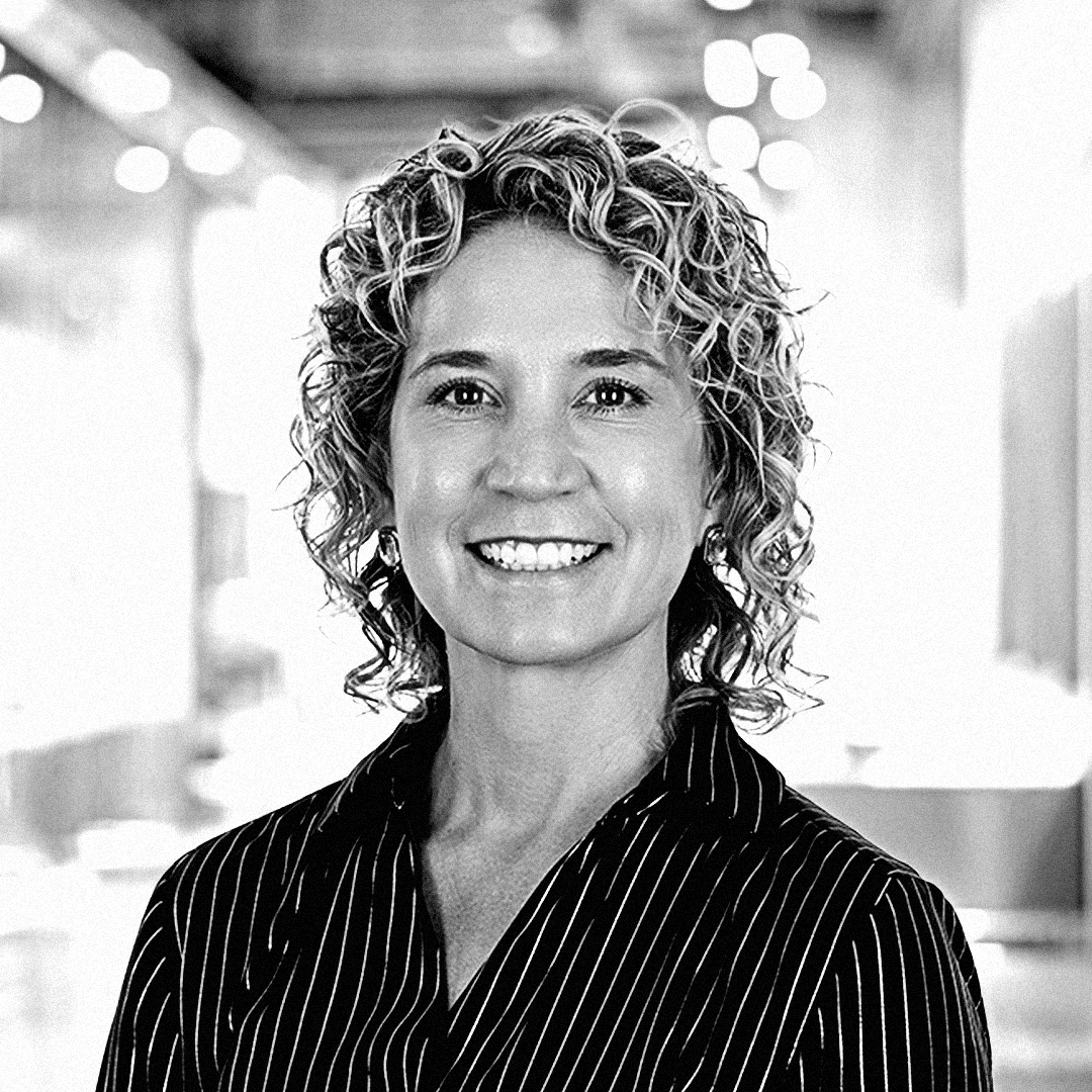 Headshot of Holly Friedland